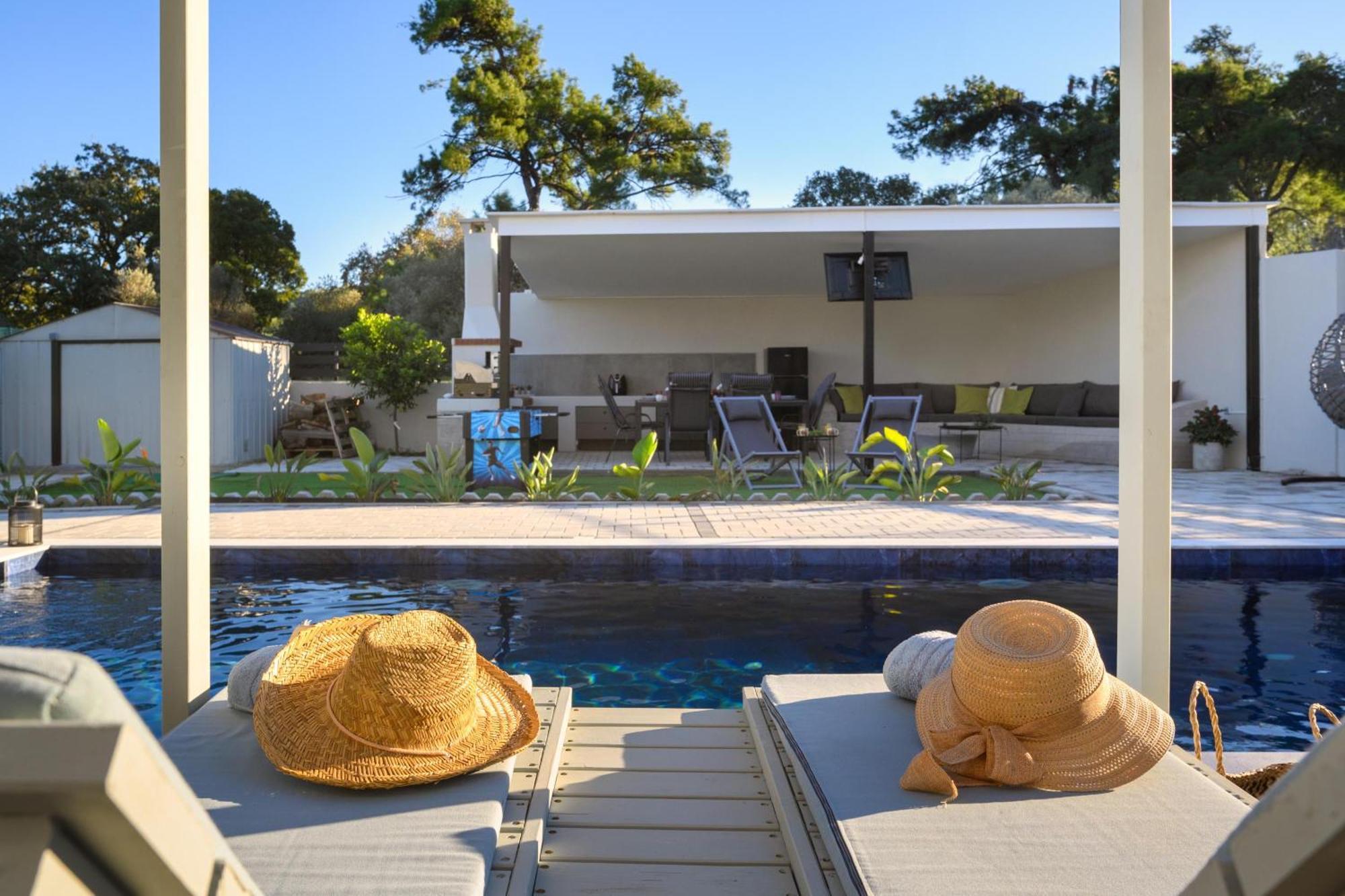 Villa Hideaway *